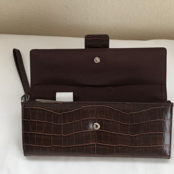 Wallet - Picture 2 of 4